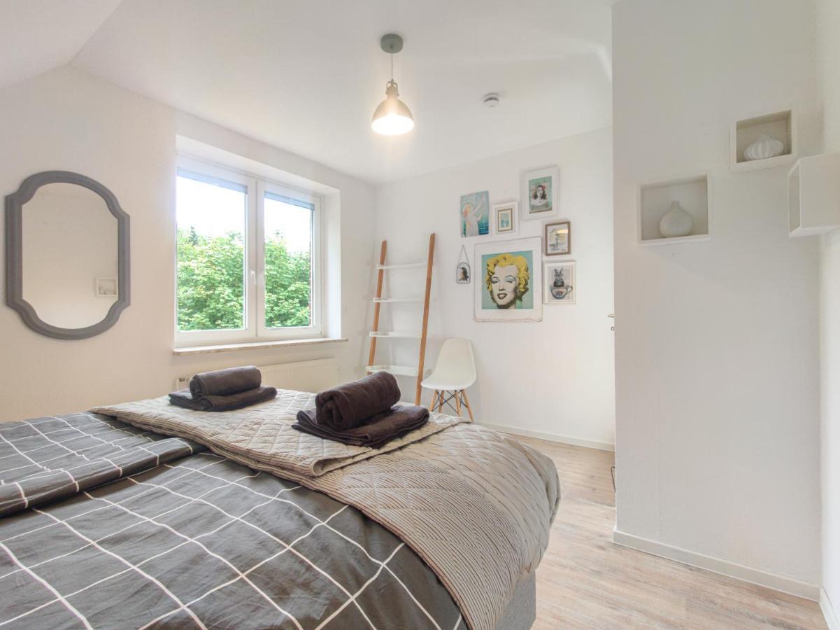 Inikama: Designer Apartment Im Gruenen - Netflix Rosengarten  Kültér fotó