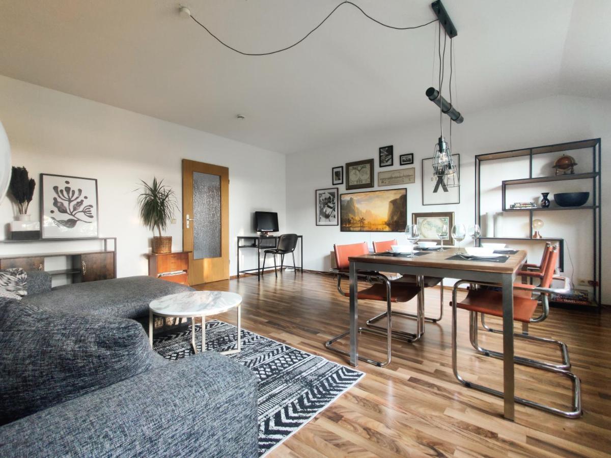 Inikama: Designer Apartment Im Gruenen - Netflix Rosengarten  Kültér fotó