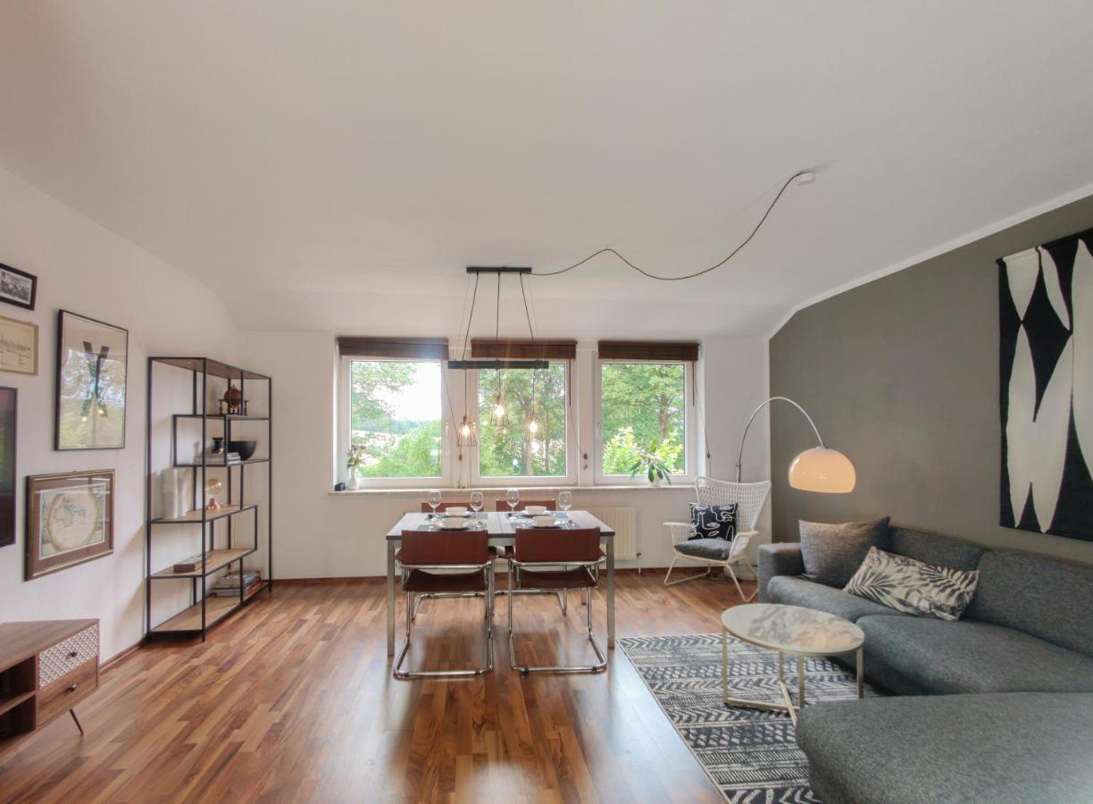 Inikama: Designer Apartment Im Gruenen - Netflix Rosengarten  Kültér fotó