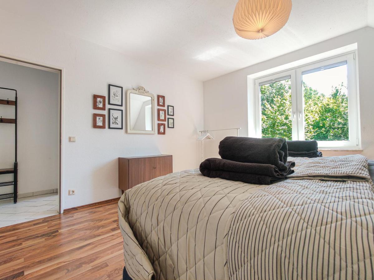 Inikama: Designer Apartment Im Gruenen - Netflix Rosengarten  Kültér fotó